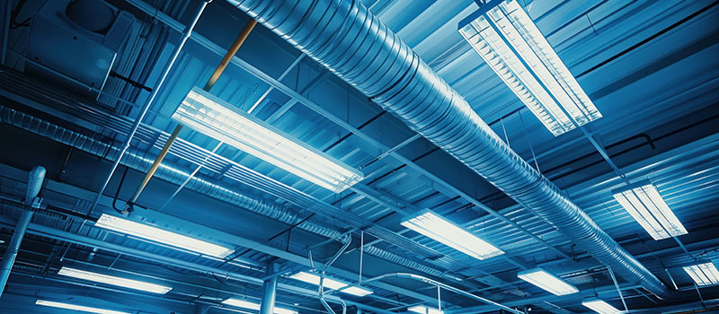 elektrotechnische-installaties TL verlichting aan plafond